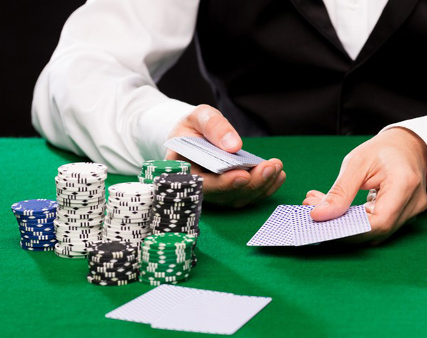  Комбинация Фулл Хаус в покере