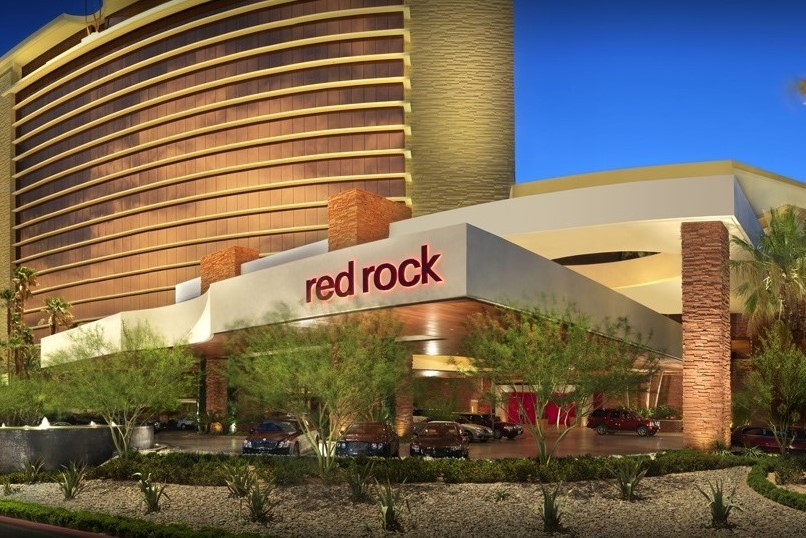 Казино Red Rock отказывается выплачивать игрокам бэд бит джекпот в размере $120,000 Казино Red Rock отказывается выплачивать игрокам бэд бит джекпот в размере $120,000
