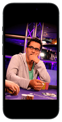 Покерист на офлайн-событии