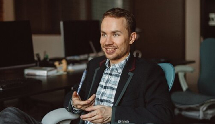 Олег Остроумов