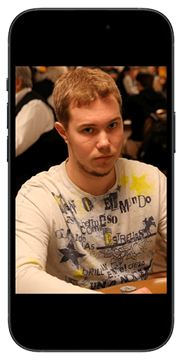 Покерист на офлайн-событии