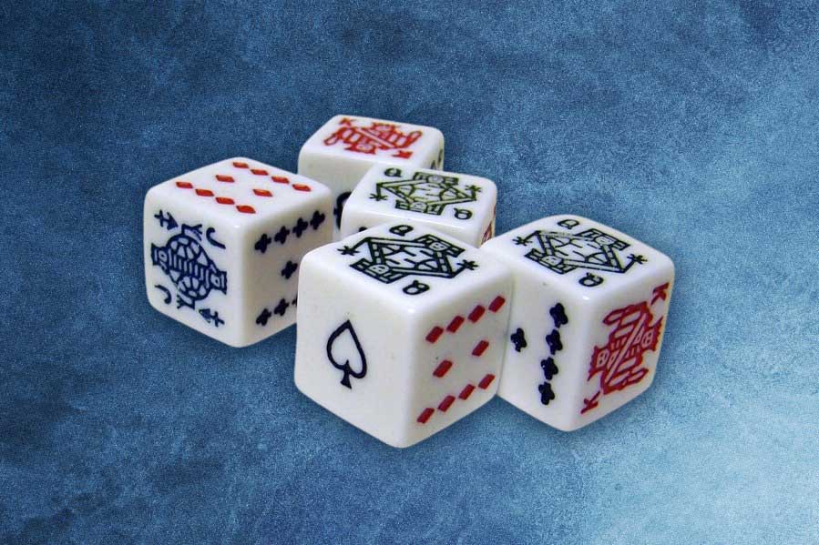 Пиратский покер на костях